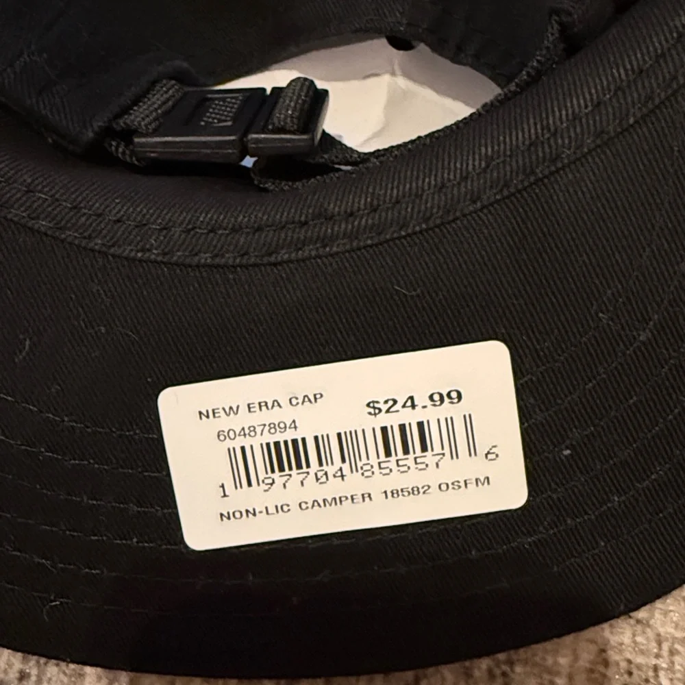 New Era Camper Black Hat - No Design - Picture 2 of 3